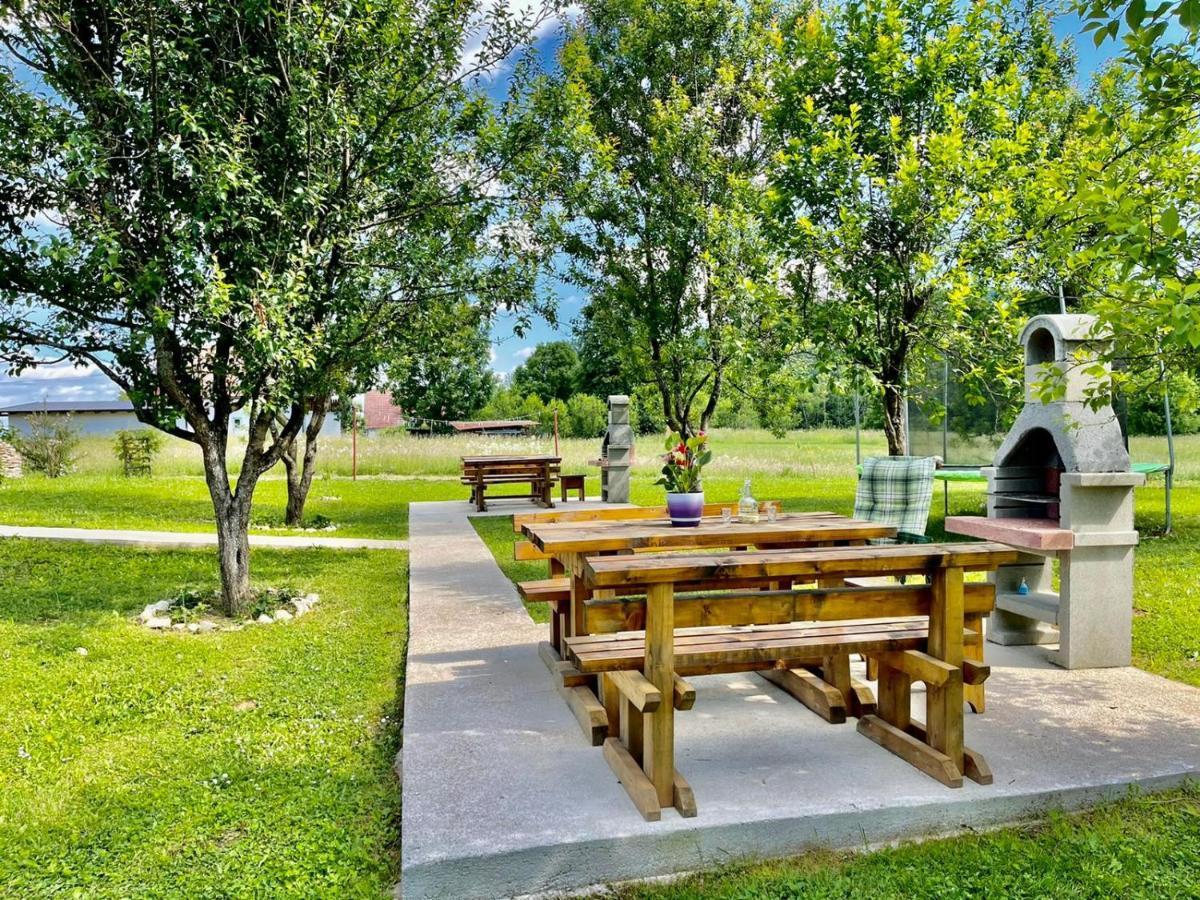 Studio Apartmani Patricia Смолянац Экстерьер фото