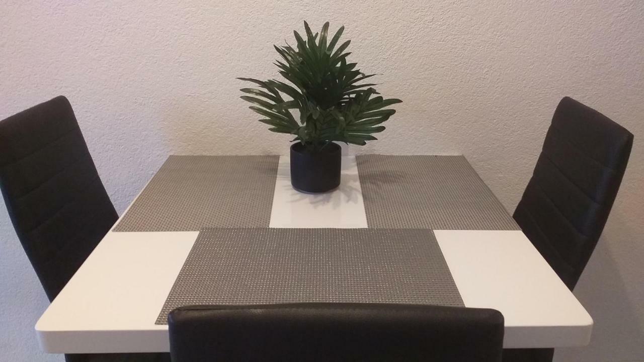 Studio Apartmani Patricia Смолянац Экстерьер фото